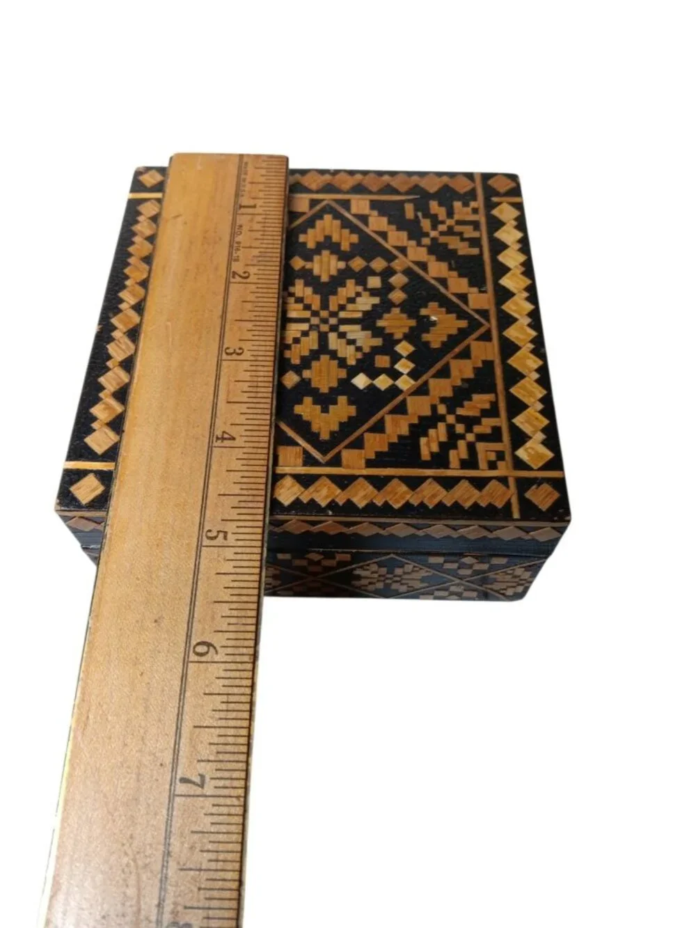 VTG Trinket Box USSR  Soviet Era Straw Inlay Fabric Lined Gift Box 4.75 Square